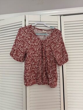 Treasure & Bond Red Floral Tie-Front V-Neck Blouse Boho Bohemian Flowy Sz S
